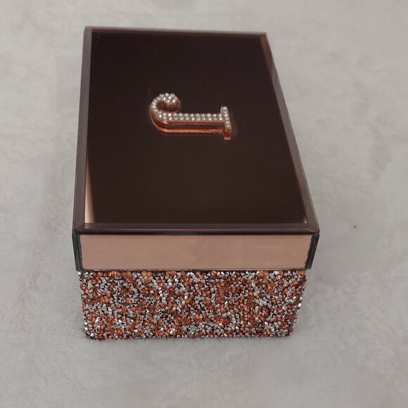 Pink Rose Sparkle Jewelry Makeup Box with a Monogrammed J (NWOT) - Picture 3 of 12